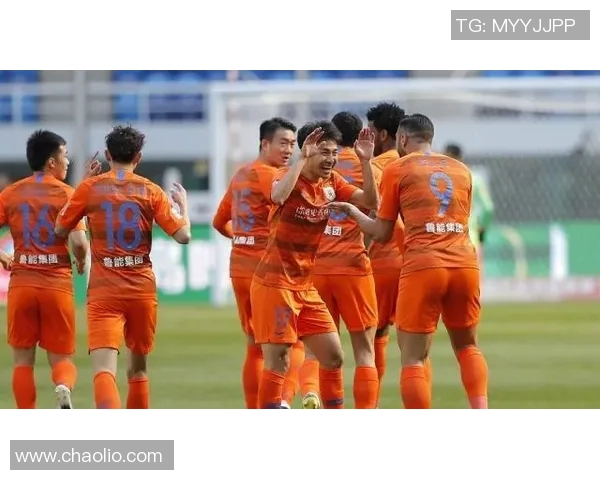 庆南队与山东鲁能的精彩对决分析与赛后点评