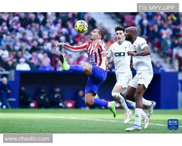 华伦西亚主场迎战马德里球队争夺西甲积分榜关键战役