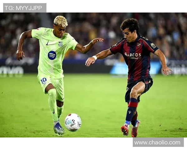 历史交锋回顾莱万特与巴塞罗那的经典对决与战绩分析